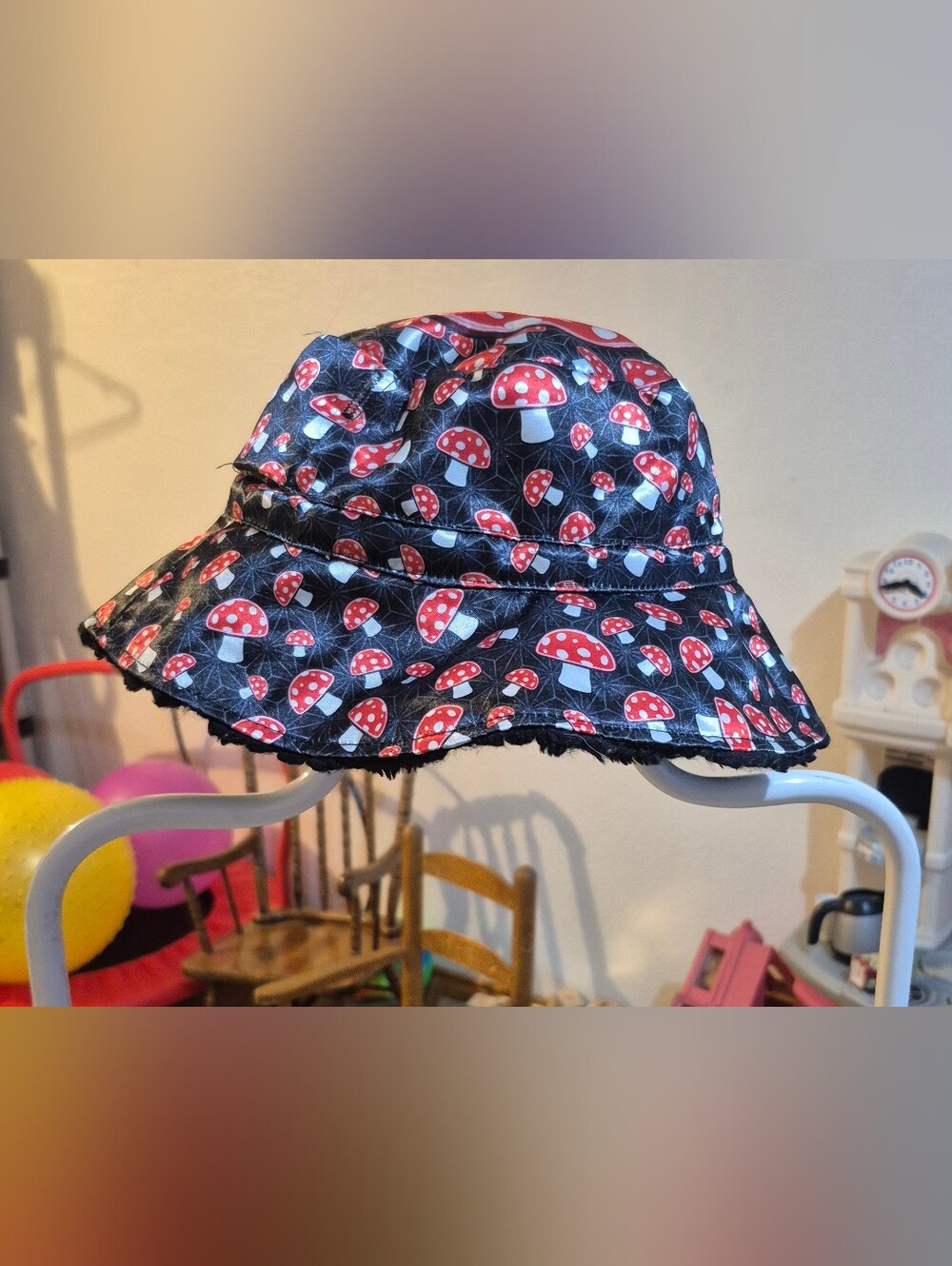 Reversible Mushroom Bucket Hat Black Red Toadstool Fuzzy Plush Unisex